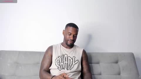 Snapshot of tyron_rulers chatting on 03.11.25 Dvid Rullers online show from 03.11.25
