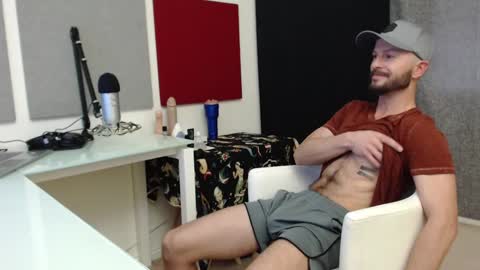 Tyrone Mattias online show from 02.19.25