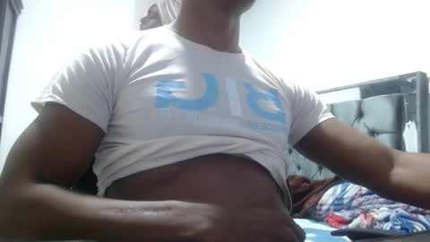 Snapshot of tyson_foxter_ chatting on 10.06.25 tyson_foxter_ online show from 10.06.25