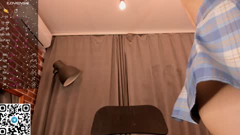 Snapshot of tyty_pupu chatting on 12.12.24 Christine 3 Next broadcast tomorrow at 2100 GMT 5 online show from 12.12.24