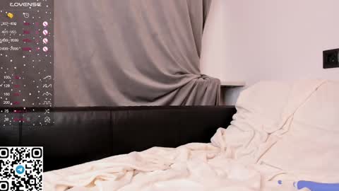 Snapshot of tyty_pupu chatting on 01.23.25 Christine 3 Next broadcast tomorrow at 2100 GMT 5 online show from 01.23.25