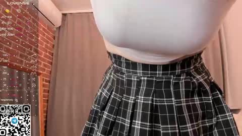 Snapshot of tyty_pupu chatting on 02.24.25 Christine 3 Next broadcast tomorrow at 2100 GMT 5 online show from 02.24.25