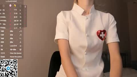 Snapshot of tyty_pupu chatting on 09.18.25 Christine 3 Next broadcast tomorrow at 2100 GMT 5 online show from 09.18.25