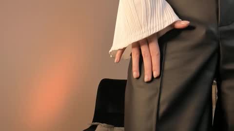 Snapshot of tyty_pupu chatting on 10.23.25 Christine 3 Next broadcast tomorrow at 2100 GMT 5 online show from 10.23.25