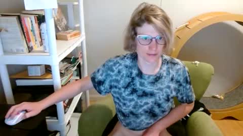 Snapshot of tyyyler93 chatting on 05.28.26 TylerAlternative online show from 05.28.26