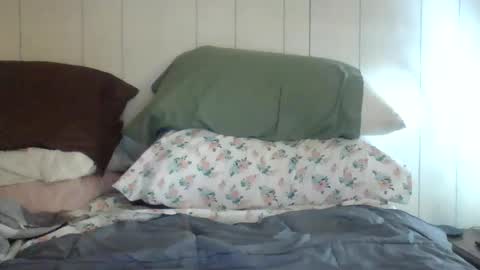 Snapshot of u_caught_us chatting on 02.14.25 u_caught_us online show from 02.14.25