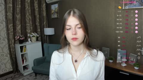 Snapshot of udeledelmoref chatting on 12.22.24 Liky online show from 12.22.24