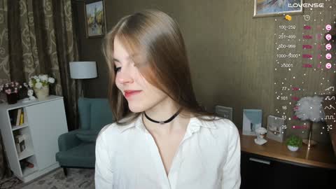 Snapshot of udeledelmoref chatting on 01.13.25 Liky online show from 01.13.25