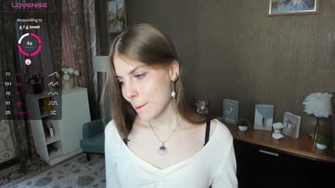 Snapshot of udeledelmoref chatting on 01.30.25 Liky online show from 01.30.25