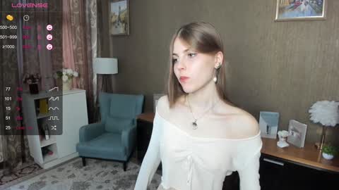 Snapshot of udeledelmoref chatting on 01.30.25 Liky online show from 01.30.25