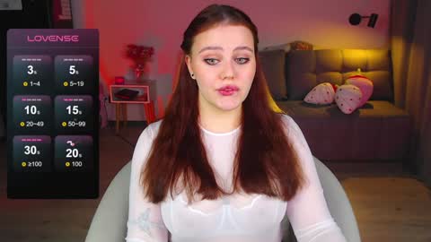 Snapshot of uhhh_my chatting on 12.08.24 Alice online show from 12.08.24