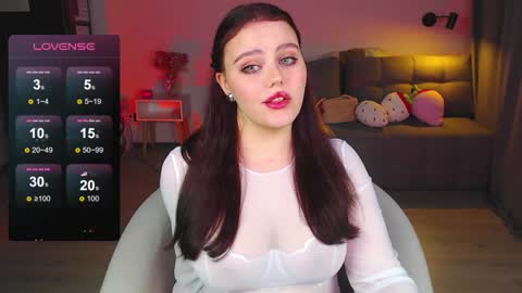 Snapshot of uhhh_my chatting on 12.22.24 Alice online show from 12.22.24