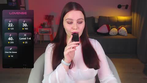 Snapshot of uhhh_my chatting on 01.24.25 Alice online show from 01.24.25