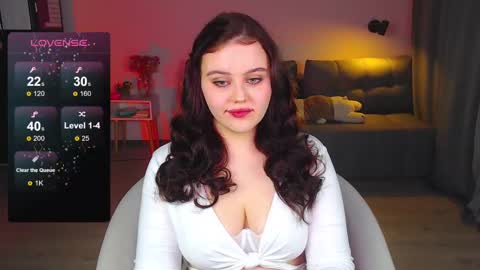 Snapshot of uhhh_my chatting on 02.24.25 Alice online show from 02.24.25