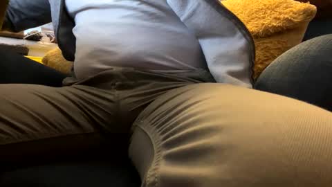 ukclive online show from 02.04.25