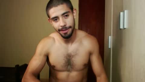 Snapshot of uliseshot450305 chatting on 01.22.25 Ulises Gomez online show from 01.22.25