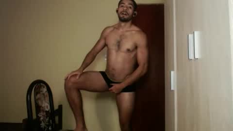 Snapshot of uliseshot450305 chatting on 01.29.25 Ulises Gomez online show from 01.29.25