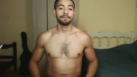 Snapshot of uliseshot450305 chatting on 02.08.25 Ulises Gomez online show from 02.08.25