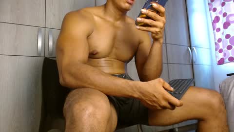 Felipe  model independent online show from 01.17.25