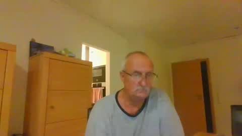 Ulrich online show from 06.04.26