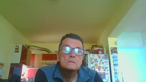 Snapshot of ulmeni4 chatting on 04.12.26 ulmeni4 online show from 04.12.26
