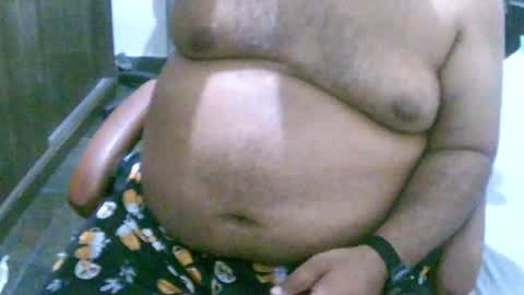 Snapshot of ulmo_br chatting on 12.02.24 ulmo_br online show from 12.02.24