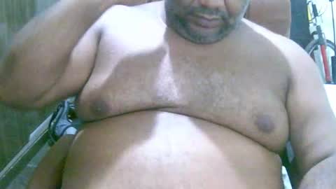 Snapshot of ulmo_br chatting on 03.07.25 ulmo_br online show from 03.07.25