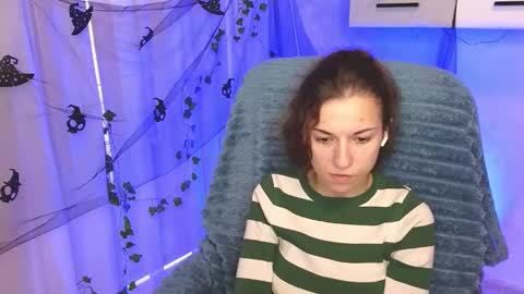 Snapshot of ulyanix chatting on 11.07.25 Ulyana online show from 11.07.25