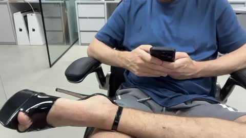 umcaradesaltoalto online show from 09.21.25