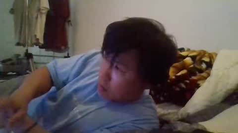 Snapshot of umdenny chatting on 04.06.26 Dennythetruth online show from 04.06.26