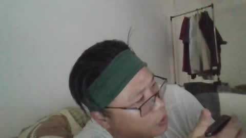 Snapshot of umdenny chatting on 04.20.26 Dennythetruth online show from 04.20.26