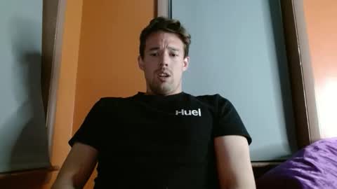 Snapshot of umphreak42 chatting on 01.31.26 Andrew online show from 01.31.26