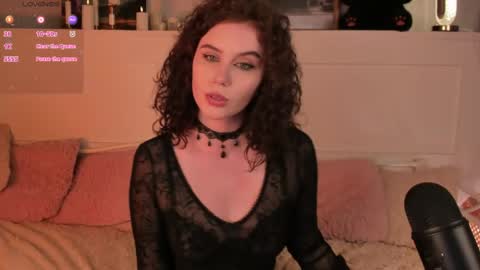 Snapshot of una_medisson chatting on 06.08.26 Una online show from 06.08.26