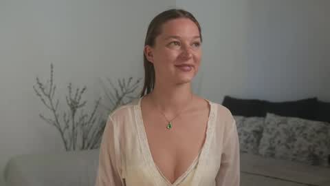 Snapshot of unbelievable__ chatting on 05.28.26 Sasha online show from 05.28.26