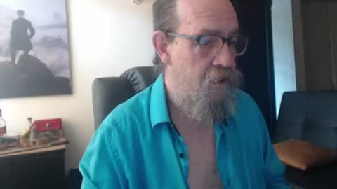 Snapshot of uncle_hottiecb chatting on 07.02.26 Uncle Hottie online show from 07.02.26