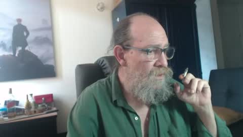 Snapshot of uncle_hottiecb chatting on 07.14.26 Uncle Hottie online show from 07.14.26