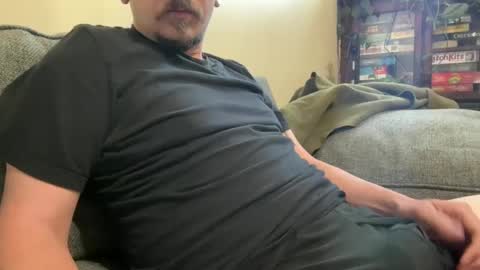 Snapshot of uncut_asseater chatting on 09.17.25 uncut_asseater online show from 09.17.25