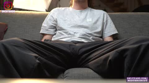 Mister Uncut online show from 10.26.25