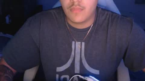 Snapshot of uncutloll chatting on 02.25.26 uncutloll online show from 02.25.26