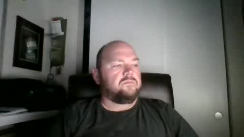 Snapshot of uncutnash chatting on 12.17.24 uncutnash online show from 12.17.24