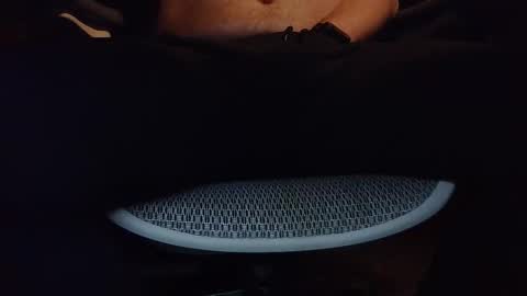 Under the desk online show from 12.15.25