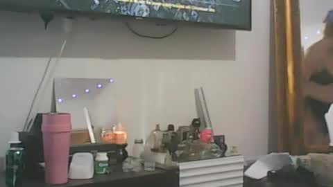 Snapshot of underratedandunindated chatting on 09.16.25 underratedandunindated online show from 09.16.25