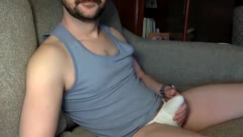 Snapshot of underwearguy230 chatting on 01.26.25 underwearguy230 online show from 01.26.25