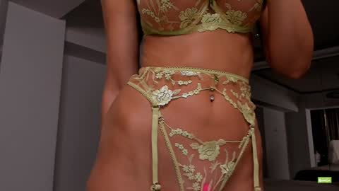 Silvia online show from 09.27.25