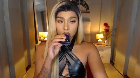 Snapshot of unforgettablebrianna chatting on 02.04.25 BRIANNA online show from 02.04.25