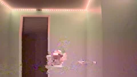 Snapshot of unhitchy1 chatting on 11.10.25 unhitchy1 online show from 11.10.25