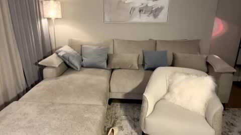 Dolly online show from 04.29.26