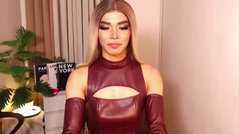 Miss Andrea online show from 10.22.25