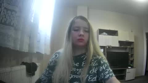 Snapshot of universeemily chatting on 10.20.25 UniverseEmily online show from 10.20.25
