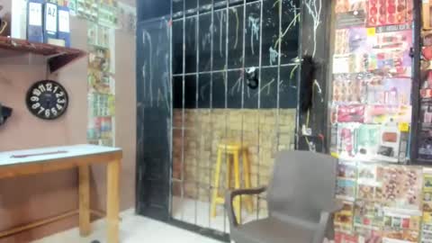 Snapshot of university199 chatting on 12.01.24 university online show from 12.01.24